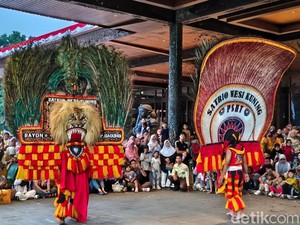 Video: Melihat Penampilan Reog Ponorogo, Warnai Liburan HUT RI di TMII