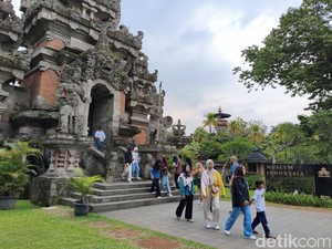 Libur HUT RI, TMII Catat 6.000 Pengunjung Hari Ini