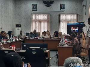 Pansus Hak Angket DPRD Pati Usut Video Deklarasi Camat-Kades Lunas PBB 250%