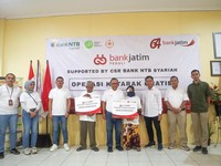 Gelar Senam Lansia, Bank Jatim Kolaborasi dengan Pemkot Surabaya