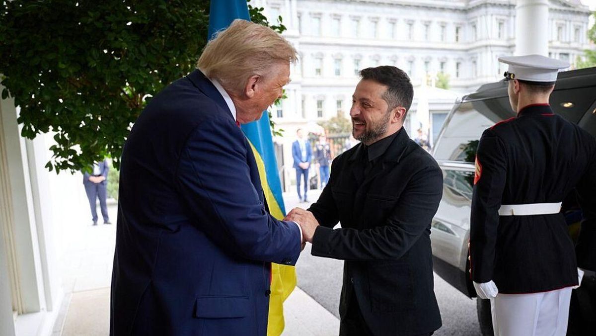 Zelensky Jawab Desakan Trump Agar Mundur: Terserah Rakyat Kami — NadiKabar.com