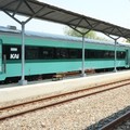 Penampakan Luar Dalam Gerbong Kereta Petani dan Pedagang Buatan RI