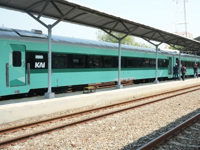 Gerbong Kereta Petani Ditempel ke KA Lokal, Ini Rute dan Jadwalnya