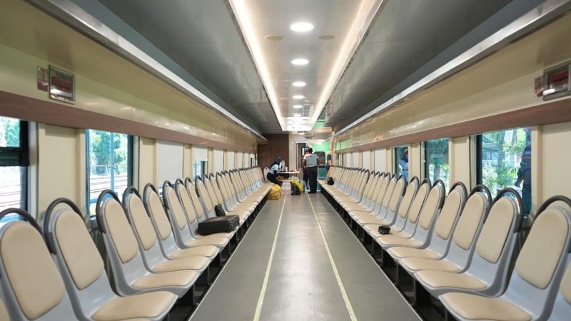 Gerbong kereta api khusus untuk petani dan pedagang. (Dok. KAI)
