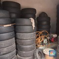 Senasib! Pedagang Ban Bekas Teriak Ditinggal Pembeli-Toko Sepi