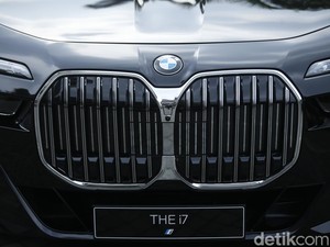 BMW Banting Harga Gila-gilaan di China, i7 Turun Rp 660 Jutaan