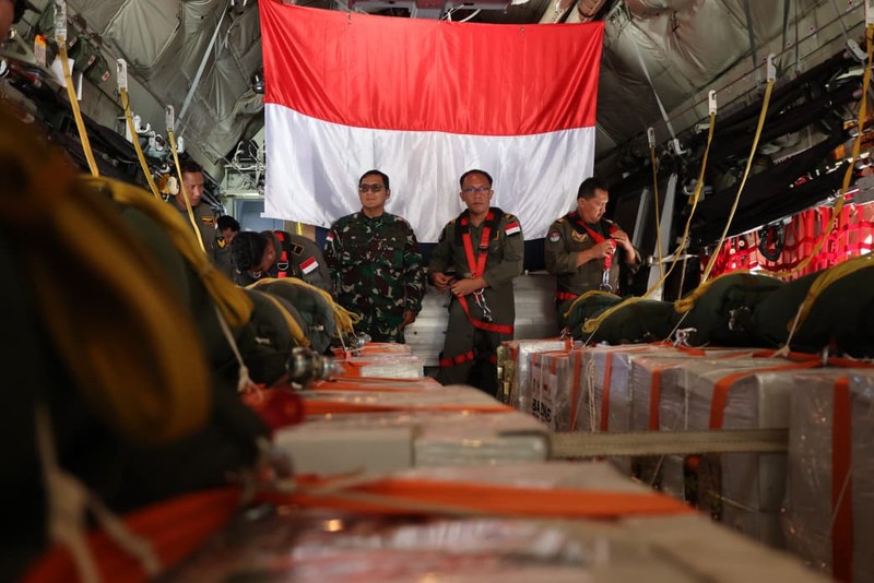 Satuan Tugas (Satgas) Garuda Merah Putih-II yang berhasil melaksanakan misi distribusi bantuan kemanusiaan ke Jalur Gaza, Palestina, pada Minggu (17/8/2025). (Dok. Tim Media Satgas (Kemhan/TNI))