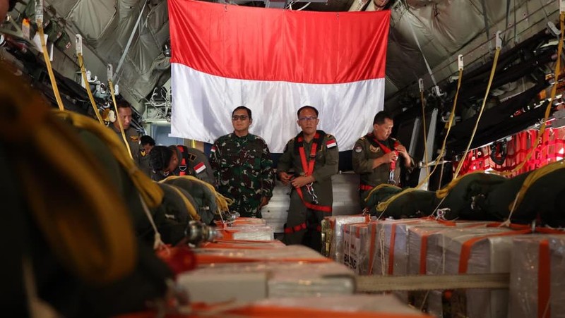 Satuan Tugas (Satgas) Garuda Merah Putih-II yang berhasil melaksanakan misi distribusi bantuan kemanusiaan ke Jalur Gaza, Palestina, pada Minggu (17/8/2025). (Dok. Tim Media Satgas (Kemhan/TNI))