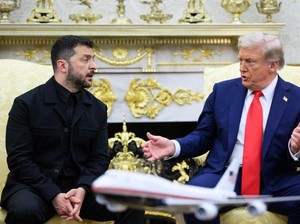 Video: Trump Sentil Zelensky, Sebut Ukraina Perlu Pemimpin Baru