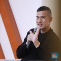 Punya Kebiasaan Hedon? Simak Tips dari Herjunot Ali & Bank Mandiri