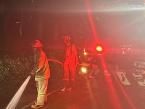 Solar Tumpah Imbas Truk Kecelakaan di Puncak Bogor, 14 Pemotor Tergelincir