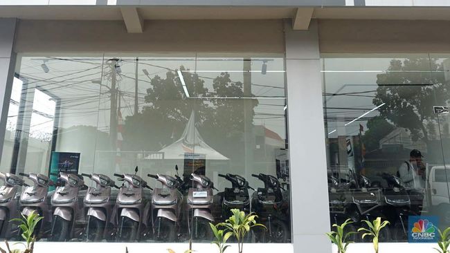Penjualan Motor Listrik di RI Hancur Lebur, Pabrikan Tunjuk Boroknya