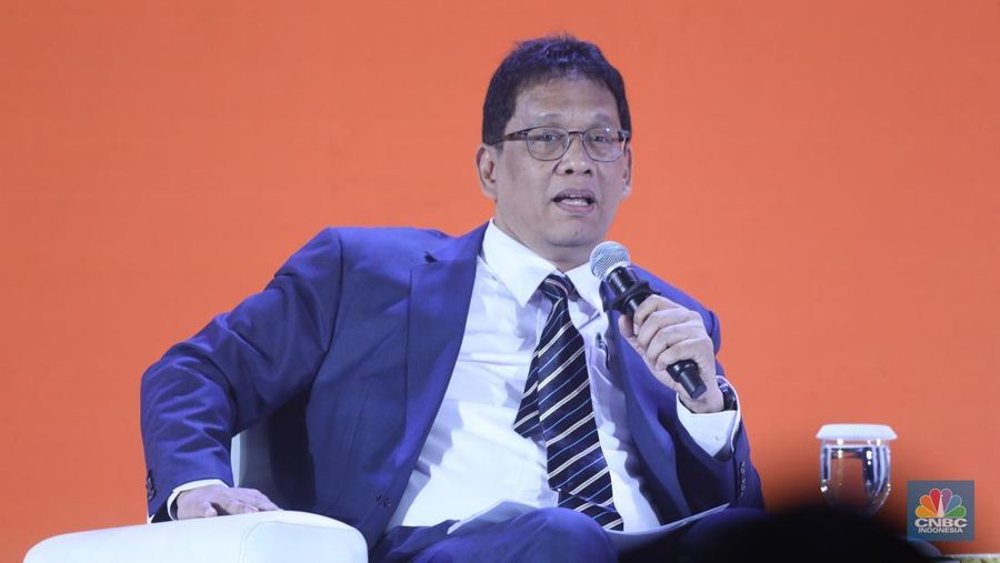 Ketua Dewan Komisioner LPS, Purbaya Yudhi Sadewa menyampaikan sambutan dalam acara LPS FInancial Festival 2025 di Regale International Convention Center, Medan, Sumatera Utara, Rabu (20/8/2025). (CNBC Indonesia/Tri Susilo)