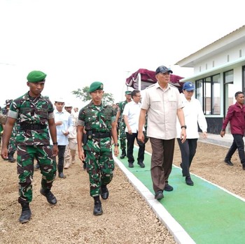 Momen Sjafrie-BGS-SMI-Amran Blusukan Cek Batalion Pembangunan Bekasi