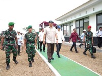 Momen Sjafrie-BGS-SMI-Amran Blusukan Cek Batalion Pembangunan Bekasi