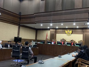 Pengacara Korporasi Migor ke Eks Ketua PN Jaksel: Tolong Dibantu Onslag