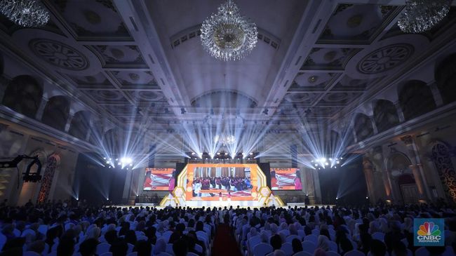 Full House! Ribuan Pengunjung Antusias Menyimak Paparan Bos LPS