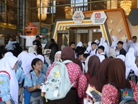 Ada Raline Shah, Ikuti Keseruan LPS Financial Festival Medan Hari Ke-2