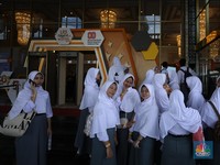 Ramai-Ramai Anak Sekolah Medan ke LPS Financial Festival