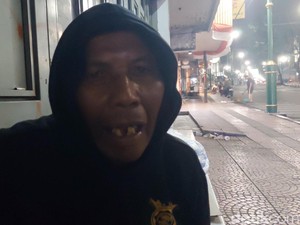 Kebohongan Sukarji Walau Tiap Malam Berselimut Udara Dingin Cimahi