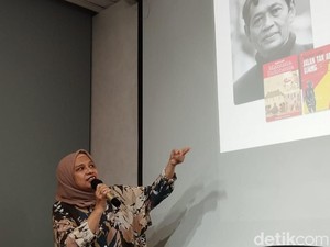 Editor GPU Berbagi Cerita Dapur Penerbit di Kantor detikcom