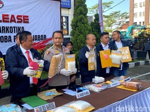 Polda Jabar Bongkar Kartel Narkoba Golden Triangle dan Golden Crescent
