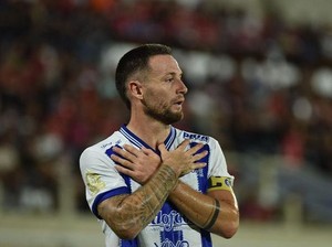 Kesabaran Marc Klok dan Hati Besarnya untuk Indonesia