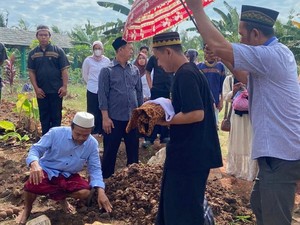 Dokter RS Abdul Moeloek Diduga Minta Uang ke Pasien BPJS untuk Alat Operasi