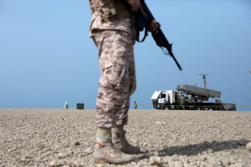 Sebuah rudal Iran diluncurkan selama latihan militer di lokasi yang dirahasiakan di Iran, Rabu (20/8/2025). (Iranian Army/WANA /Handout via REUTERS) Sebuah rudal Iran diluncurkan selama latihan militer di lokasi yang dirahasiakan di Iran, Rabu (20/8/2025). (Iranian Army/WANA /Handout via REUTERS)