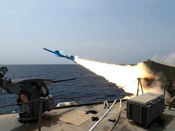 Perang Makin Membara! Iran Lancarkan Serangan Balik ke Israel