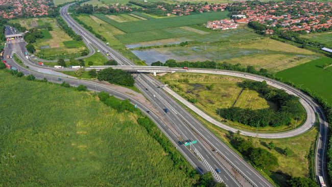 Daftar 10 Jalan Tol Terpanjang di Indonesia