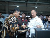 Sepatu Converse Made in RI Laku Keras di AS, Ekspor Tembus Rp16 T