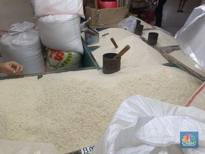 Harga Beras Turun! Harga Mahal Cuma Sisa di 39 Daerah