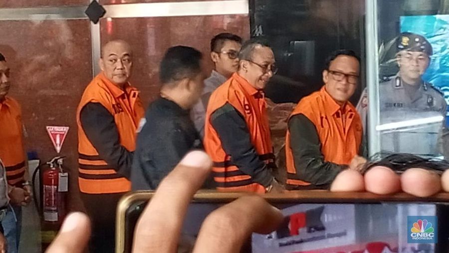 Wamenaker Immanuel Ebenezer ditetapkan tersangka oleh KPK. (CNBC Indonesia/Robertus Serin)