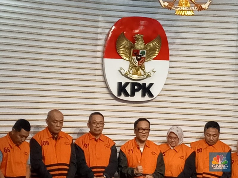 Wamenaker Immanuel Ebenezer ditetapkan tersangka oleh KPK. (CNBC Indonesia/Robertus Serin) Wamenaker Immanuel Ebenezer ditetapkan tersangka oleh KPK. (CNBC Indonesia/Robertus Serin)