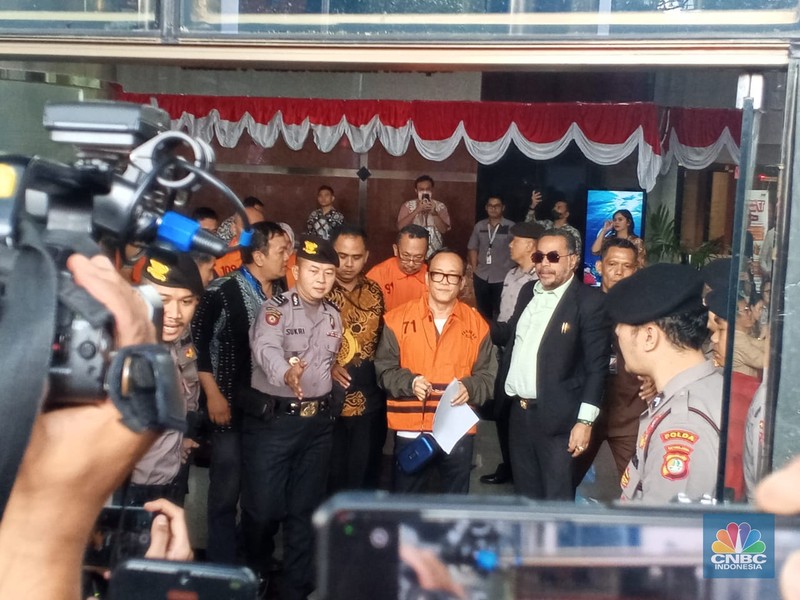 Wamenaker Immanuel Ebenezer ditetapkan tersangka oleh KPK. (CNBC Indonesia/Robertus Serin) Wamenaker Immanuel Ebenezer ditetapkan tersangka oleh KPK. (CNBC Indonesia/Robertus Serin)