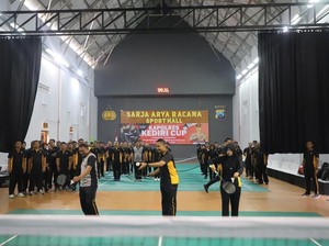 34 Regu Siap Adu Smash! Kapolres Kediri Cup 2025 Resmi Bergulir