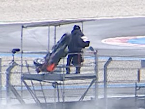 Motor Acosta Terbang Nyaris Tabrak Kameramen, Keamanan Sirkuit Balaton Disorot