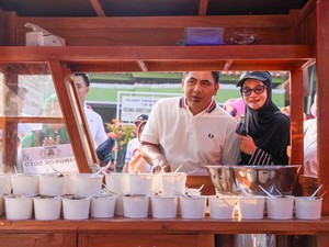 Catat Rekor MURI, Pemprov Gratiskan 14.582 Porsi Soto untuk Warga Jateng