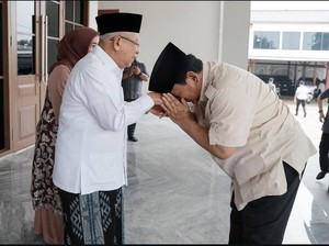 Prabowo Kunjungi Maruf Amin, Sungkem-Bahas Pembangunan Bangsa