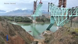 Video: Proyek Jembatan Kereta Api Ambruk, 12 Orang Tewas
