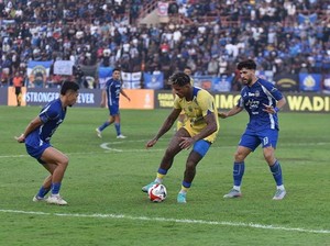 Prediksi Susunan Pemain Persib Bandung vs PSIM Yogyakarta