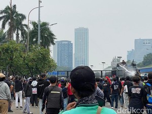 Keos, Massa Demo 25 Agustus di DPR Dipukul Mundur ke Semanggi