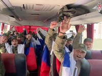 Momen Pertukaran Tawanan Rusia-Ukraina di Bawah Mediasi UEA