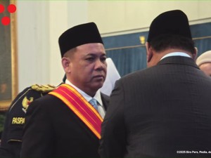 Haji Isam Crazy Rich Kalimantan Dapat Gelar Kehormatan dari Presiden