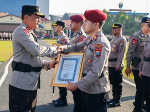 3 Polisi Berprestasi di Mojokerto Diganjar Penghargaan Kapolda Jatim