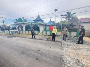 Komisi III DPRD Kubu Raya Sidak Proyek Jalan yang Dinilai Asal-asalan