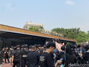 Pernyataan Sikap Kampus di Yogya soal Bebersih DPR: UGM, UII, UNU, UMY
