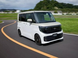 Serena Versi Mungil Nih, Nissan Roox Terbaru Dijual Rp 176 Jutaan
