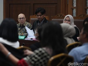 5 Hal Terungkap di Sidang Kosasih soal Aliran Harta untuk Kekasih